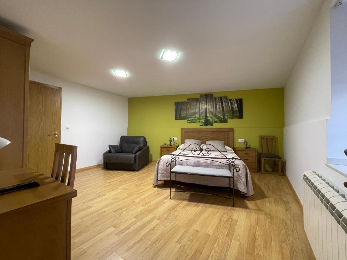 Habitaciones A Casa De Pepe Tríacastela Extérieur photo